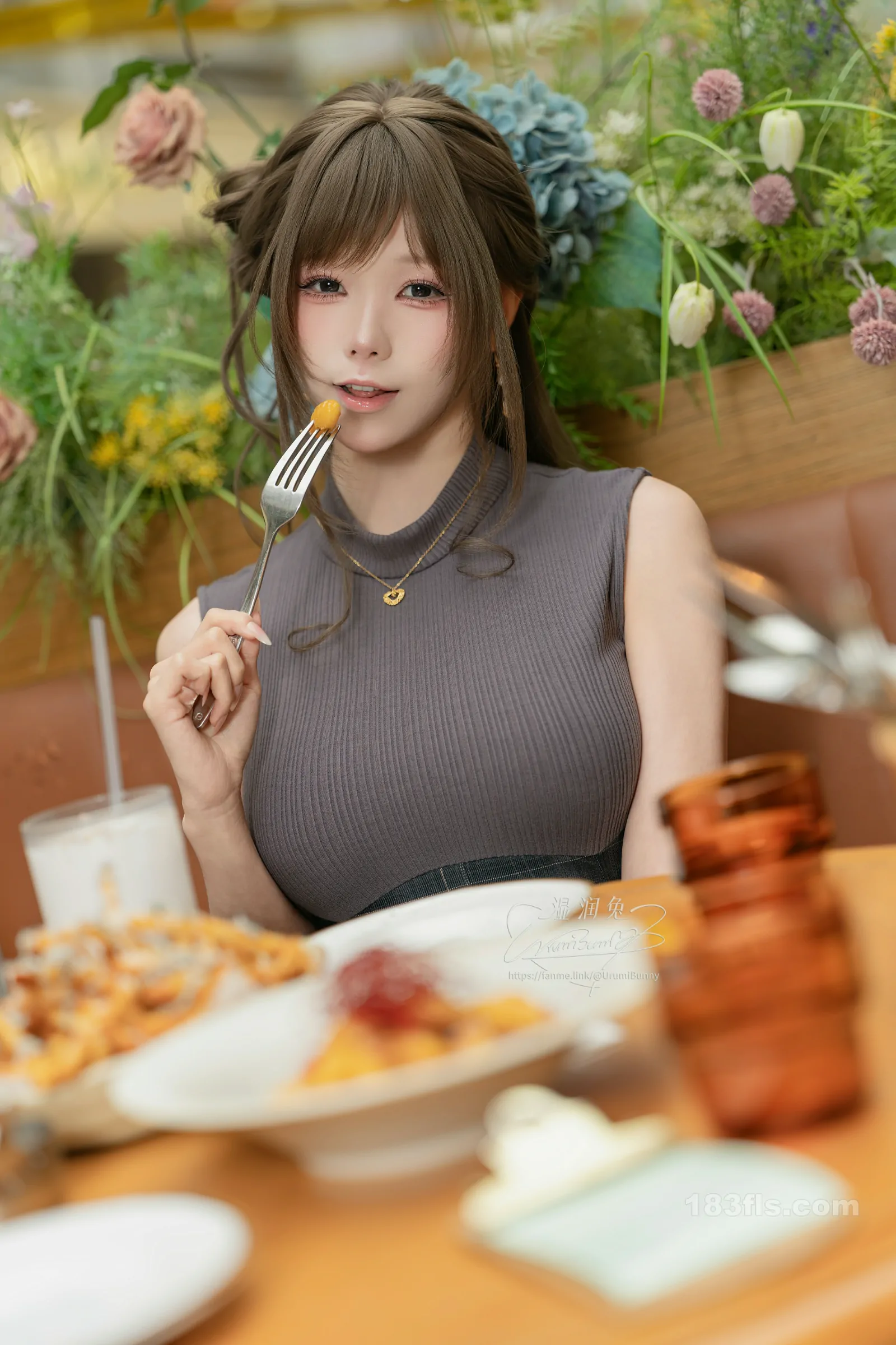 咬一口兔娘 - 2026年05月 网友的一日约会-第6张图片-宅男套图吧 咬一口兔娘 - 2026年05月 网友的一日约会-第6张图片-宅男套图吧