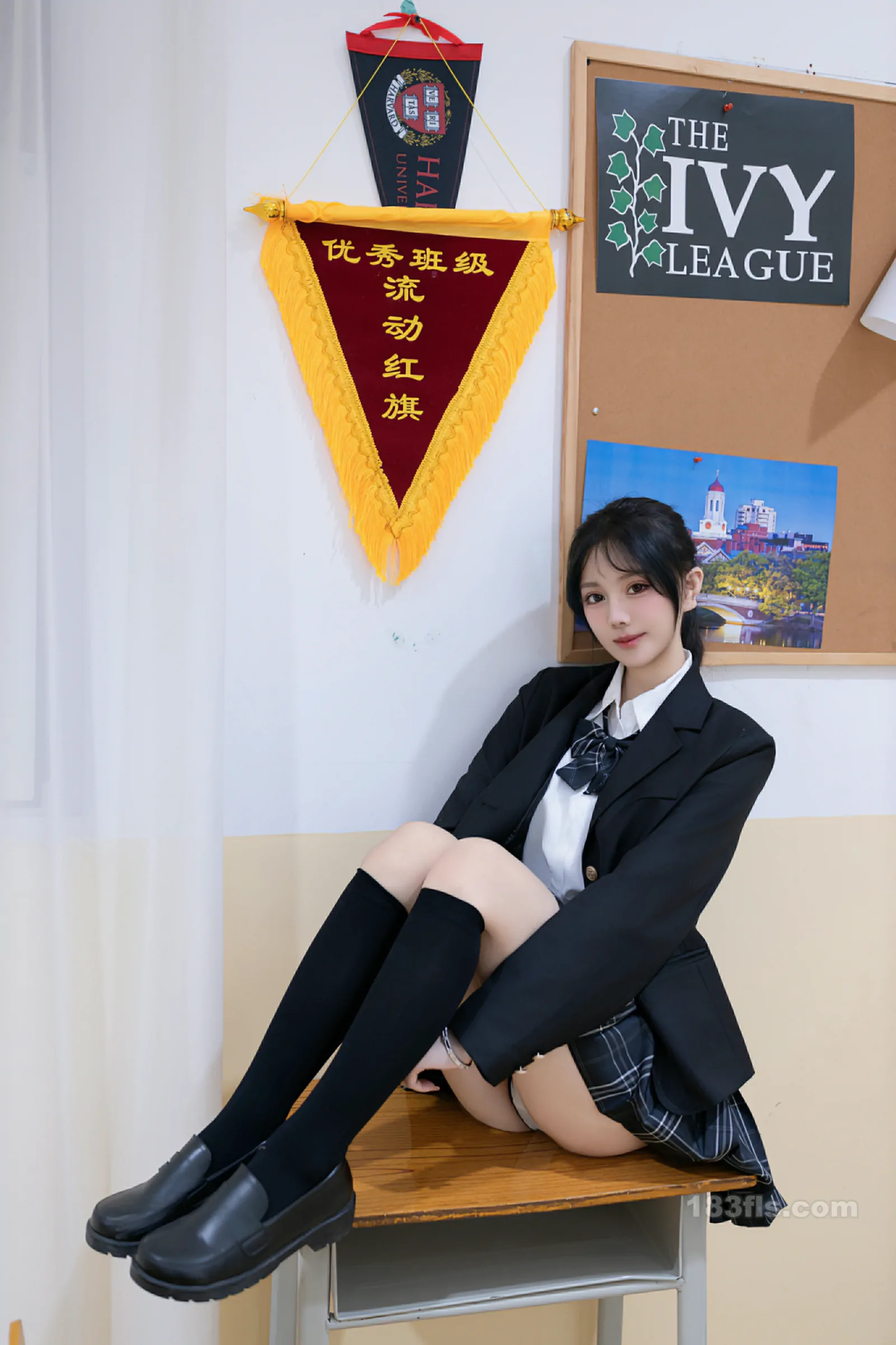 xiuren秀人网福利谢小蒽(幼幼)大尺度内购无码流出教室调教-第2张图片-宅男套图吧 xiuren秀人网福利谢小蒽(幼幼)大尺度内购无码流出教室调教-第2张图片-宅男套图吧