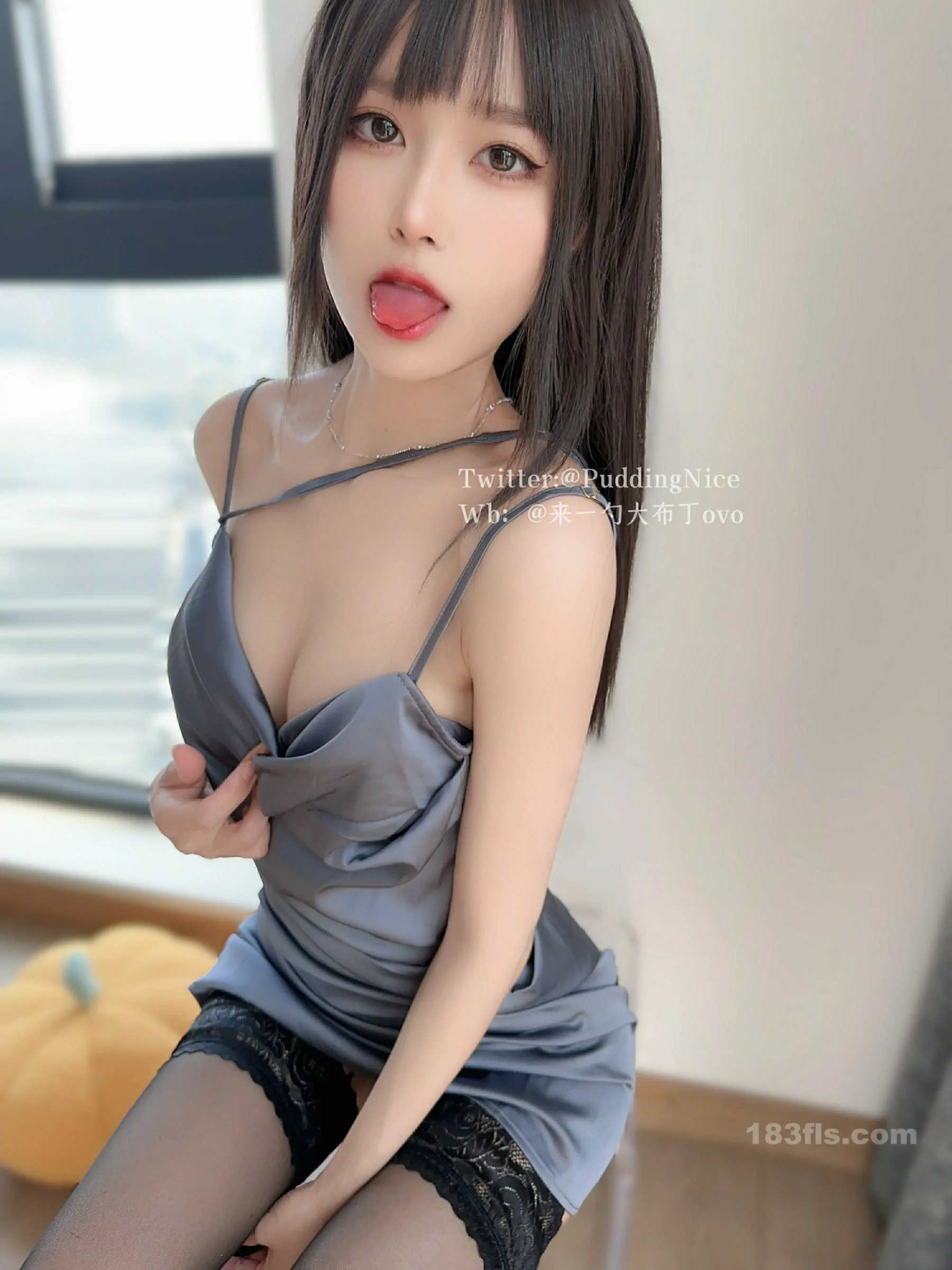 布丁大法 – 珊瑚鸡尾酒-第2张图片-宅男套图吧