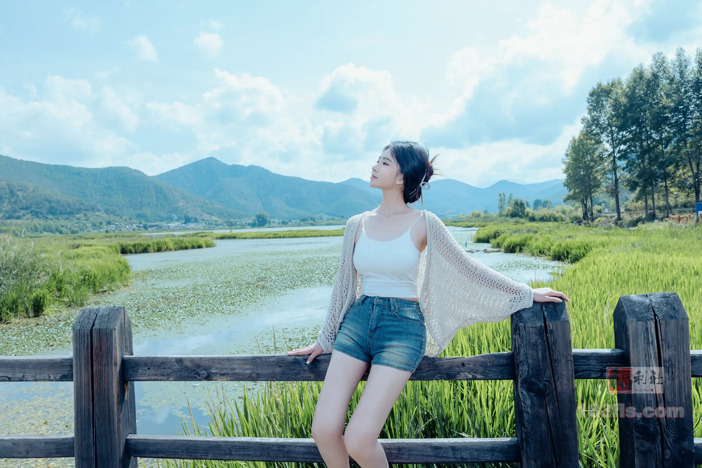 年年nnian - 夏-第4张图片-宅男套图吧
