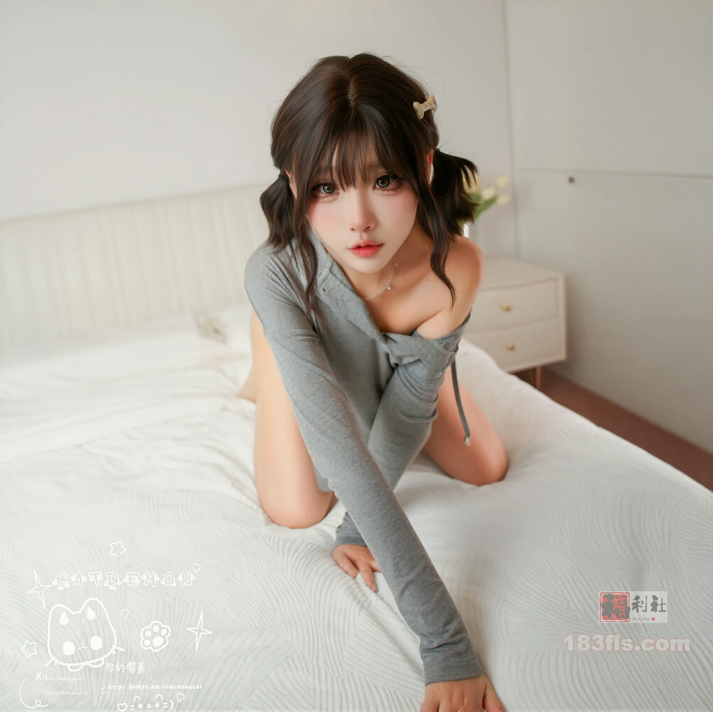 CatDemon喵崽 - 肉欲灰帽衫-第3张图片-宅男套图吧 CatDemon喵崽 - 肉欲灰帽衫-第3张图片-宅男套图吧