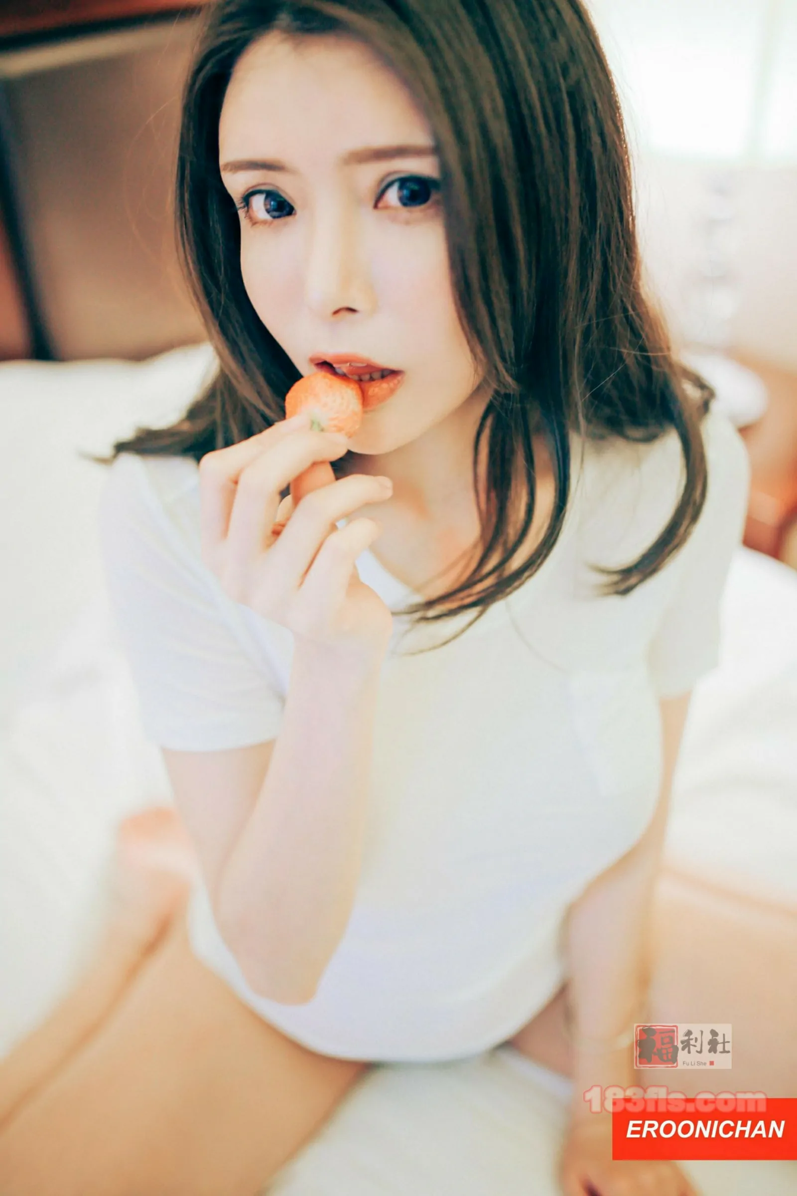 EROONICHAN夏小秋秋秋CUTE写真集-第2张图片-宅男套图吧 EROONICHAN夏小秋秋秋CUTE写真集-第2张图片-宅男套图吧