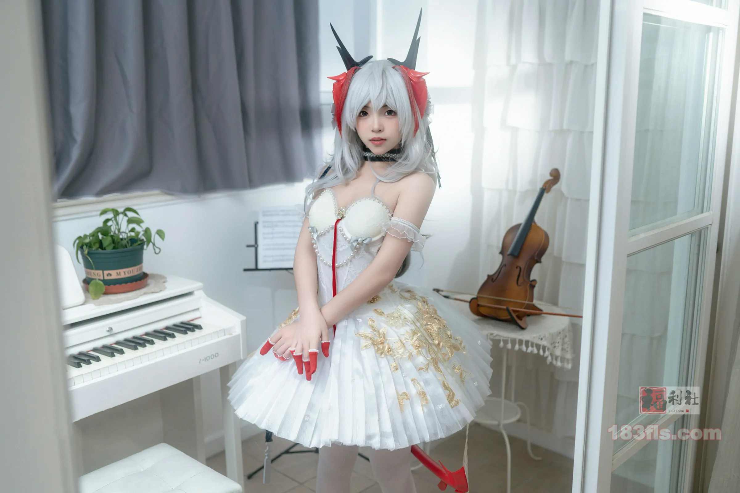 Bangni邦尼 - 明日方舟 W芭蕾舞者-第2张图片-宅男套图吧 Bangni邦尼 - 明日方舟 W芭蕾舞者-第2张图片-宅男套图吧