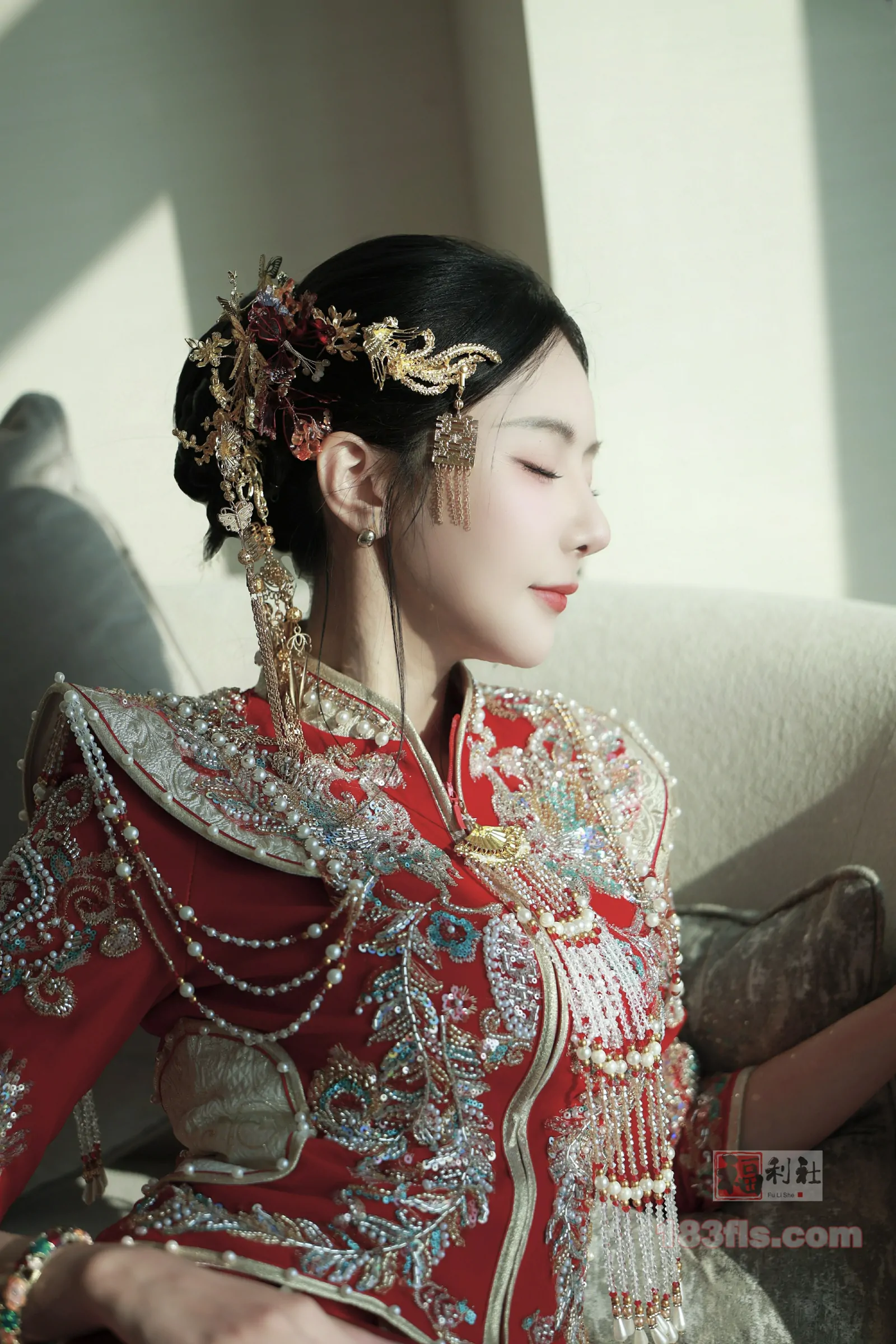 秀人网王馨瑶Yanni新娘秀禾超顶的一部作品超美